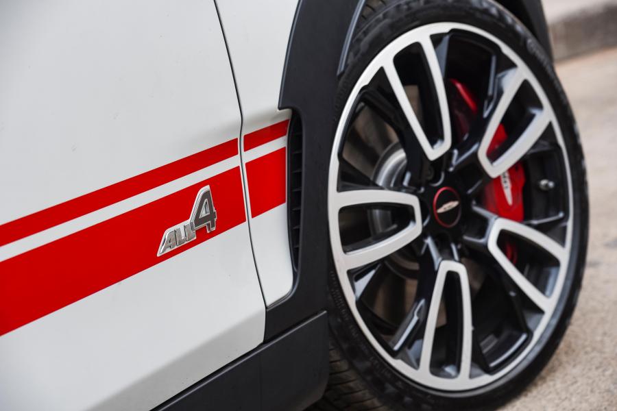 Колеса Mini John Cooper Works Clubman (F54) 2019 года  (ZA) (фото 31 из 40)